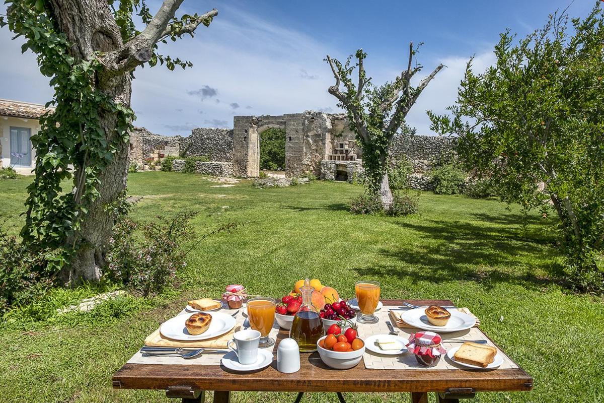 Masseria Berzario ميليندونيو المظهر الخارجي الصورة