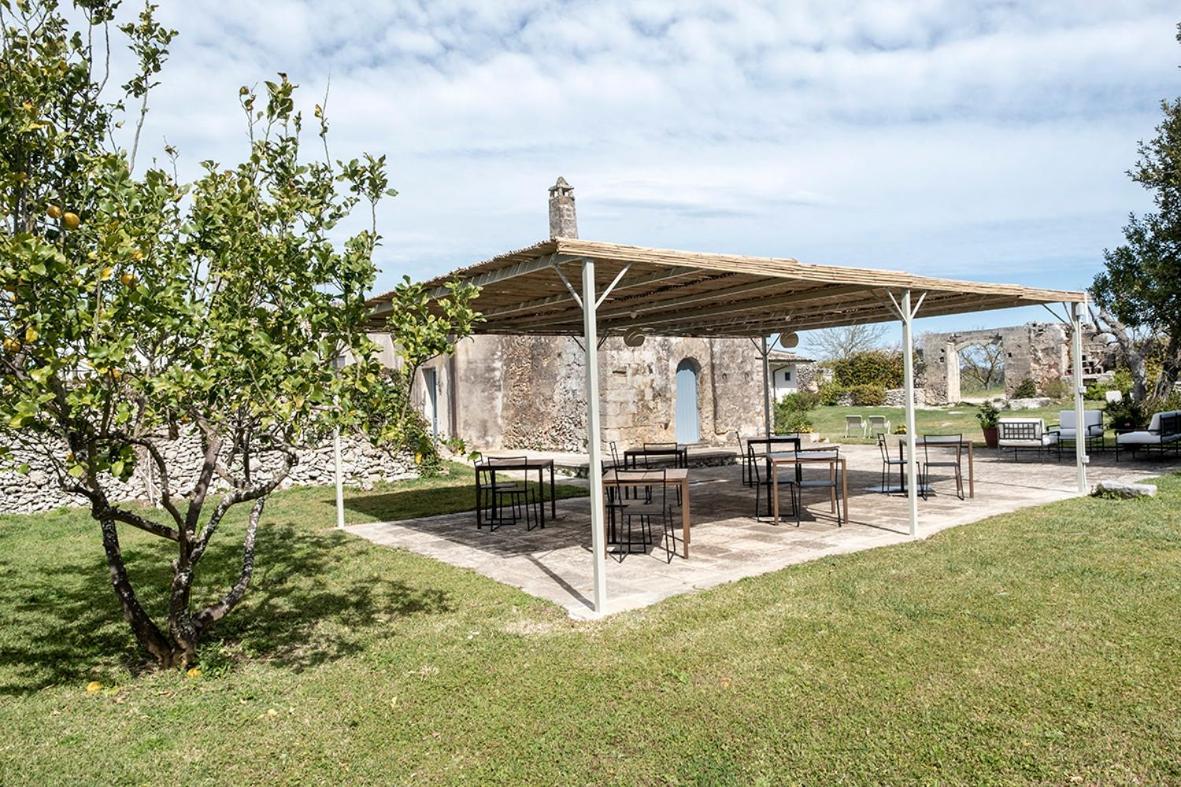Masseria Berzario ميليندونيو المظهر الخارجي الصورة