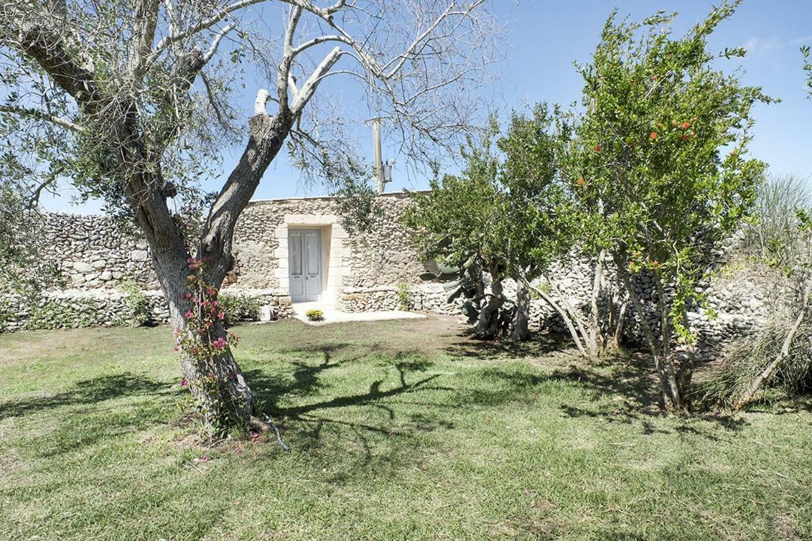Masseria Berzario ميليندونيو المظهر الخارجي الصورة