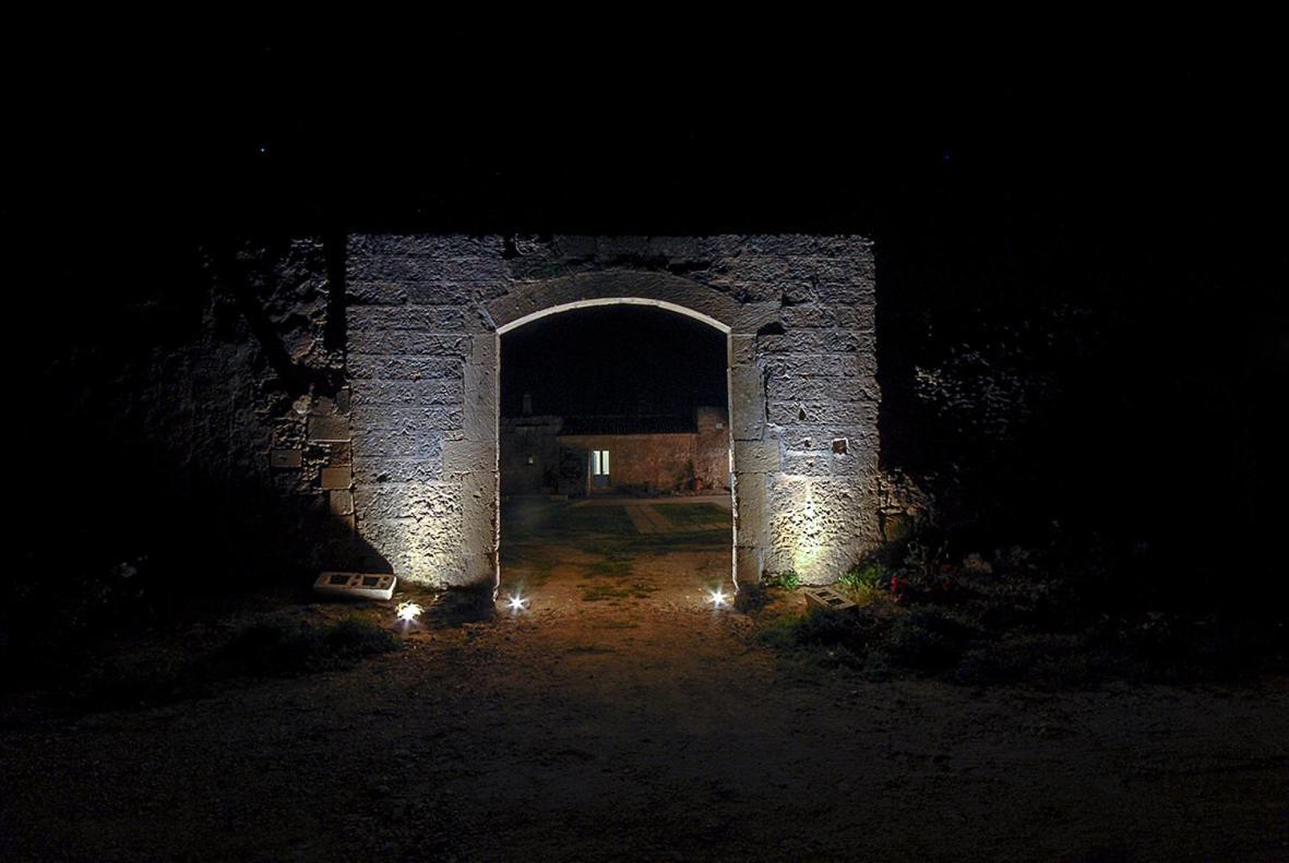 Masseria Berzario ميليندونيو المظهر الخارجي الصورة